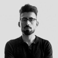 صورة الطالب حسين علي عبدالله